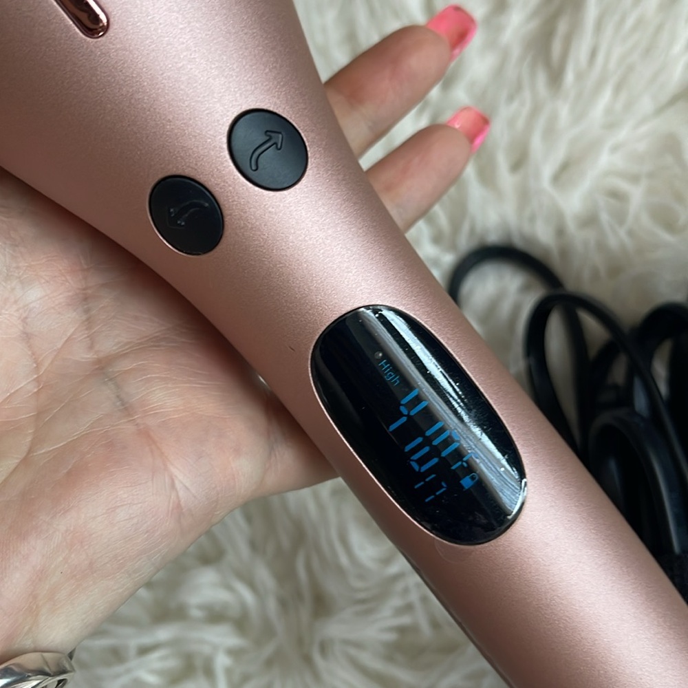 CHI Rose Gold Hair Curler - Picture 8 of 11